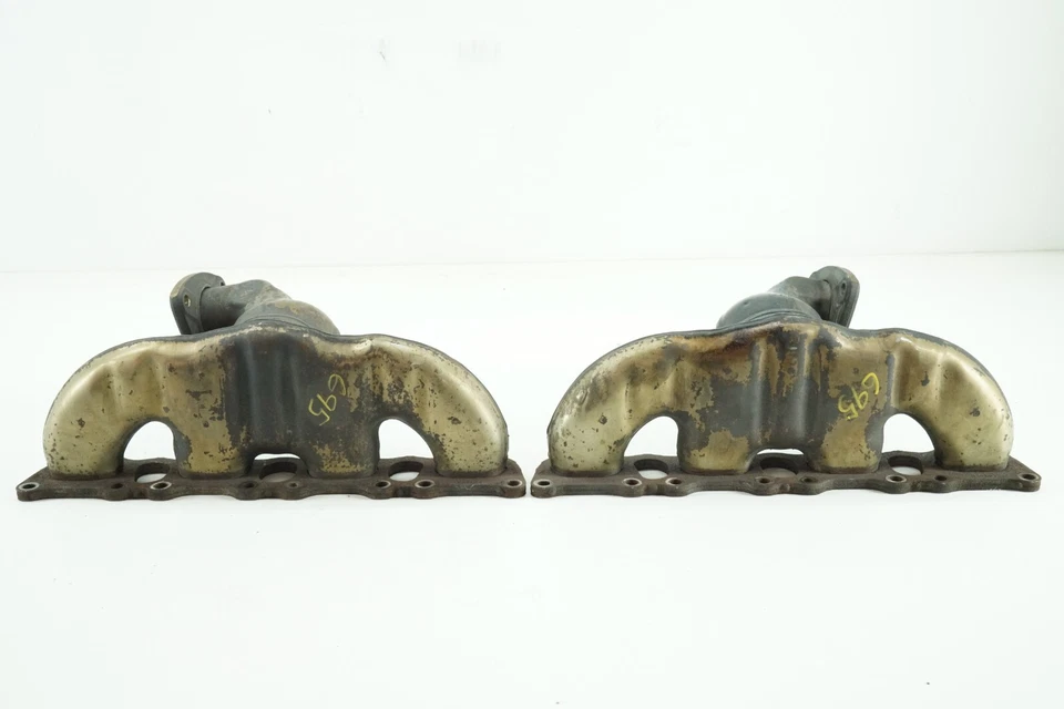 Juego de 2 colectores de escape del motor izquierdo y derecho Porsche Cayenne 2003-2006 4,5 L Foto 3 de 4