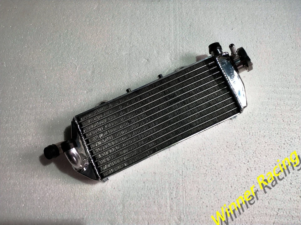 RADIADOR DERECHO Fit HUSQVARNA TC125/250; TE150i/250i/300i; TX300/300i 2020-2022 Foto 3 de 4