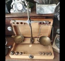 ANTICA BILANCINA PER ORAFI