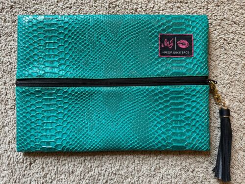 MakeUp Bag "Makeup Junkie" Bubble Python Turquoise Flat Medium 8" x 11" Zippered - Picture 1 of 6