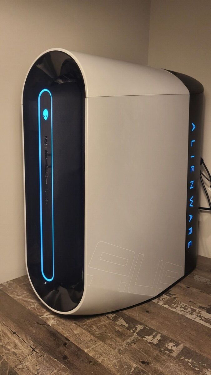 Dell Alienware Aurora R9 (1TB HDD + 512GB SSD, Intel Core i7 Dell Alienware Aurora R9 (1TB HDD + 512GB SSD, Intel Core i7