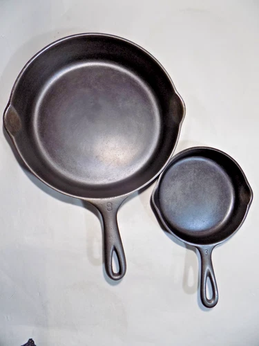 (2)100% Flat WagnerWare 1053C/1058O 3 & 8 Cast Iron Skillets-Restored-Nice
