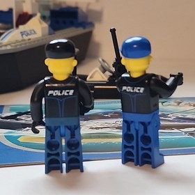 LEGO 4669 - Turbo-Charged Police Boat With Figure - Incomplete