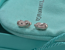 Tiffany  Co Silver Elsa Peretti 11mm Small Teardrop Stud Earrings in Pouch Rare