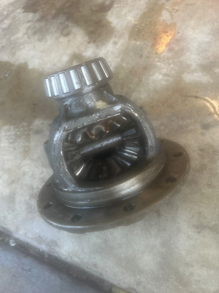 DANA 44 CARRIER OPEN 3.07 Ratio - Image 2 of 2