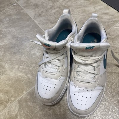 Nike Court Borough Low Top Leather Lace-Up Sneaker White/Teal Kids 5Y BQ5448-017