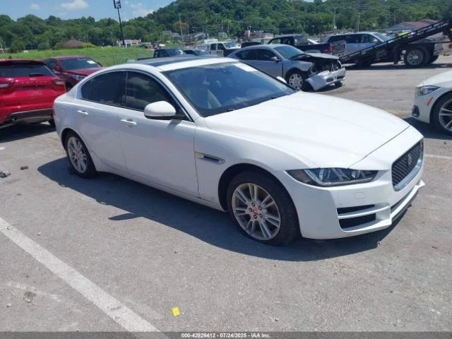 2017 Jaguar XE Left Front Door Panel Trim Tan Used OEM 440317 - Изображение 2 из 4