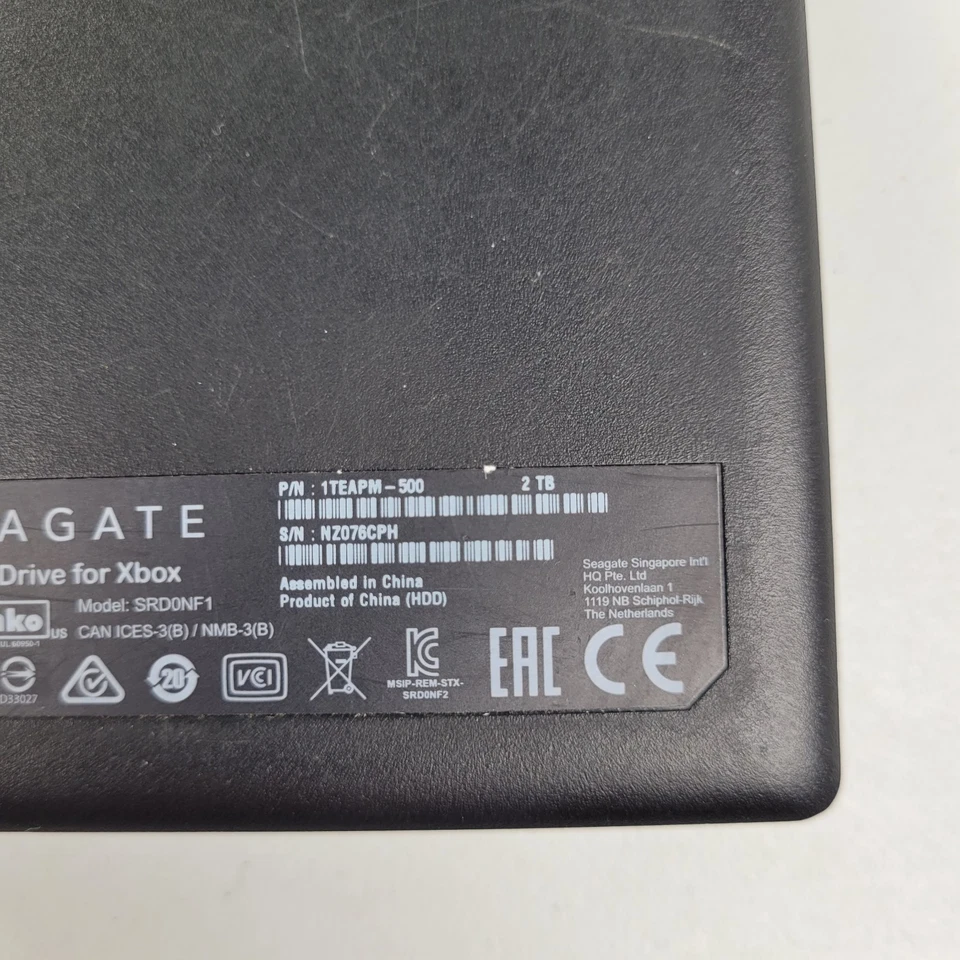 Seagate 2TB Game Drive for Xbox – Green Portable External Hard Drive - Image 3 of 3