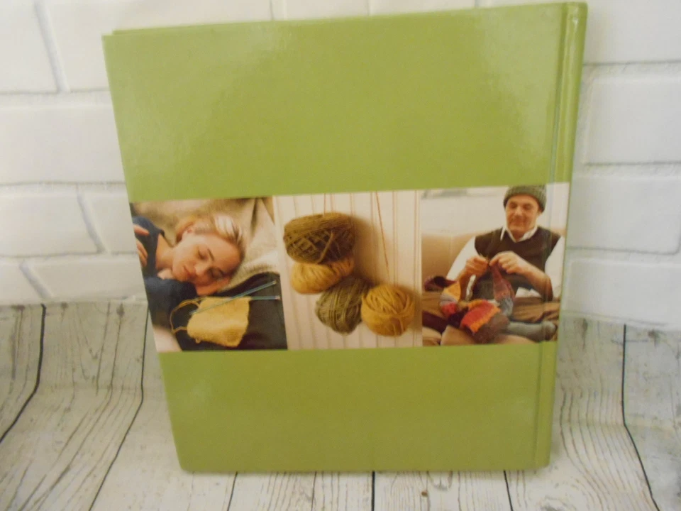 Weekendknitting 50 Unique Projects and Ideas Melanie Falick Book Craft - Image 2 of 4