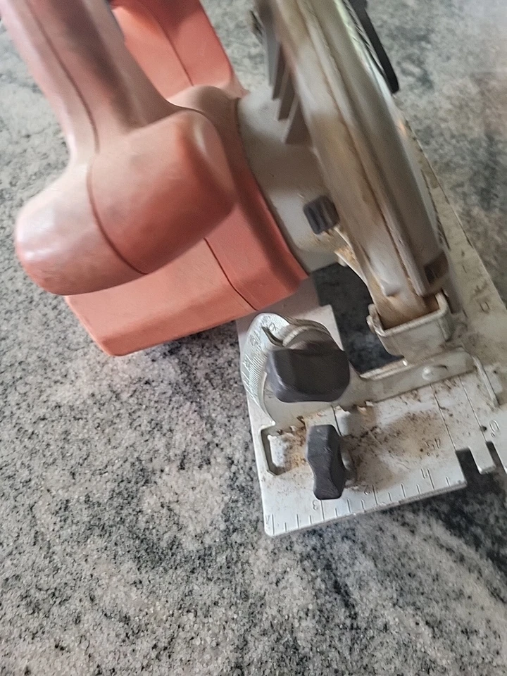 "Sierra circular Milwaukee 6310-20 de alta resistencia 18 V magnesio 6,5"" herramienta solo sin probar" Foto 3 de 4