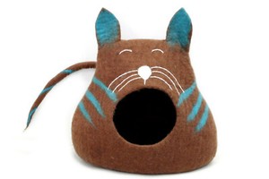 felt cat house