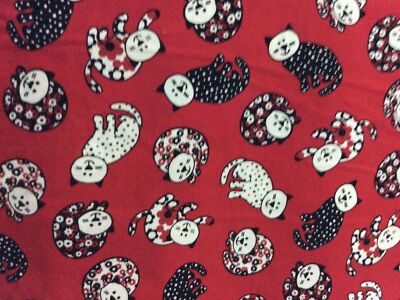 Timeless Treasures-C2927-Katzen auf rot - 100 % Baumwolle