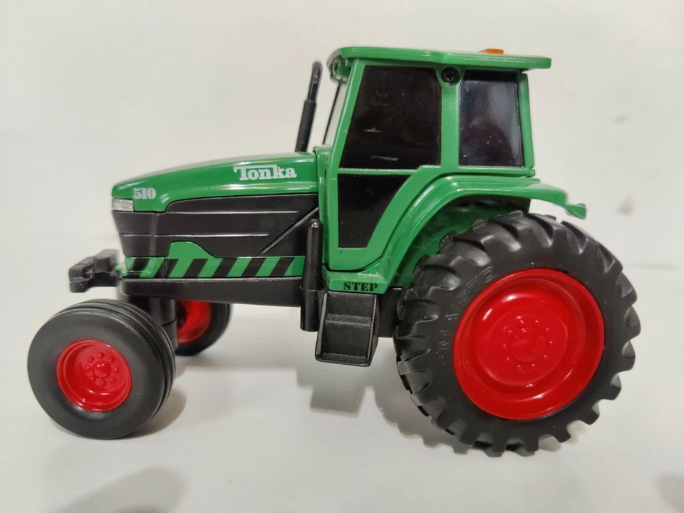 Tractor de juguete Tonka Maisto Hasbro 2001 plástico y diecast 510 sonido y luces Foto 2 de 4