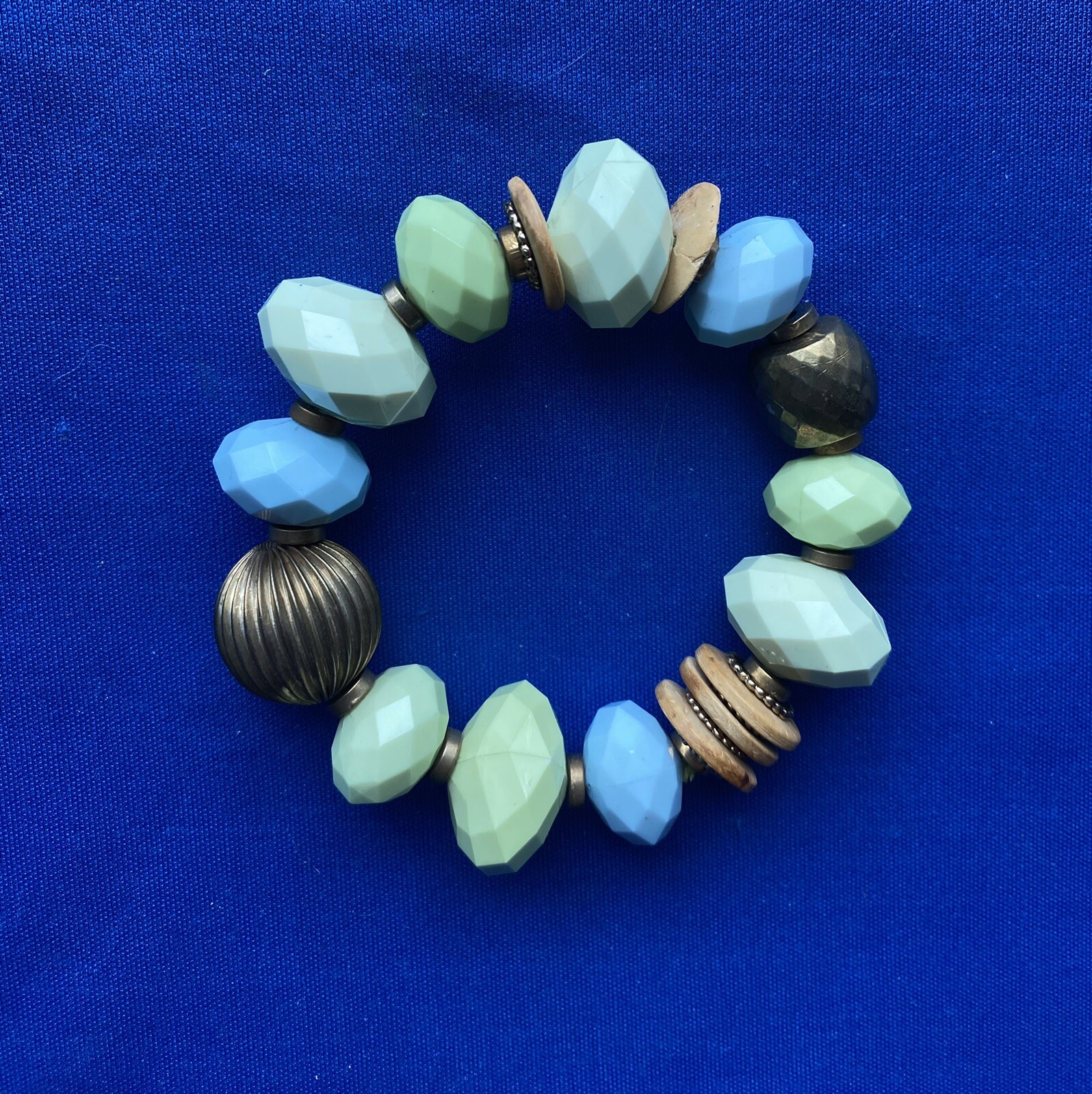 Bild 2 von 2