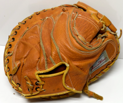 Vintage Baseball Catchers Glove Award Winner 32