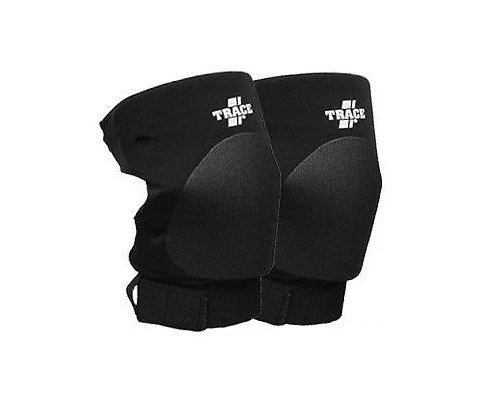 Professional wrestling knee clearance pads