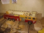 Large Vintage TONKA Fire Engine Truck. TFD No. 5 Ladder. Life Net