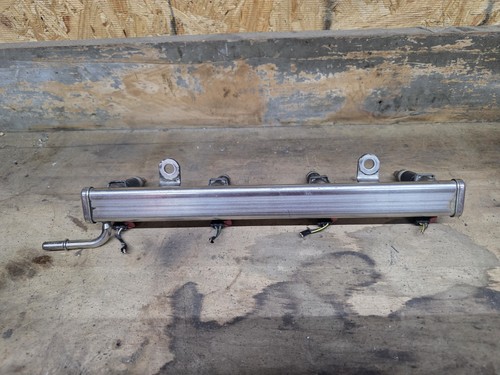 Fuel Rail with Injectors 2.4L Fits 09-20 JOURNEY 476279