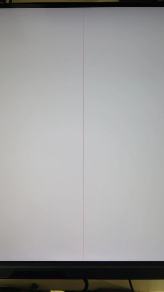 Acer Predator XB3 XB283KKV28" 4k_UHD IPS Gaming Monitor_8,92_2 - Bild 2 von 4