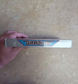 Gradius 5 viti Nintendo NES Konami CIB con manuale e custodia per cartuccia
