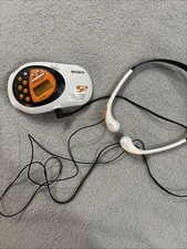 Sony SRF-M80V Walkman Radio with MDR-W014 Headphones Tested