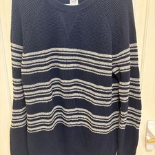 Textured Raglan Crewneck Sweater