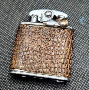 SALE  1930s Colibri Kickstart In Brown Lizard Skin Working Order Made In ENGLAND