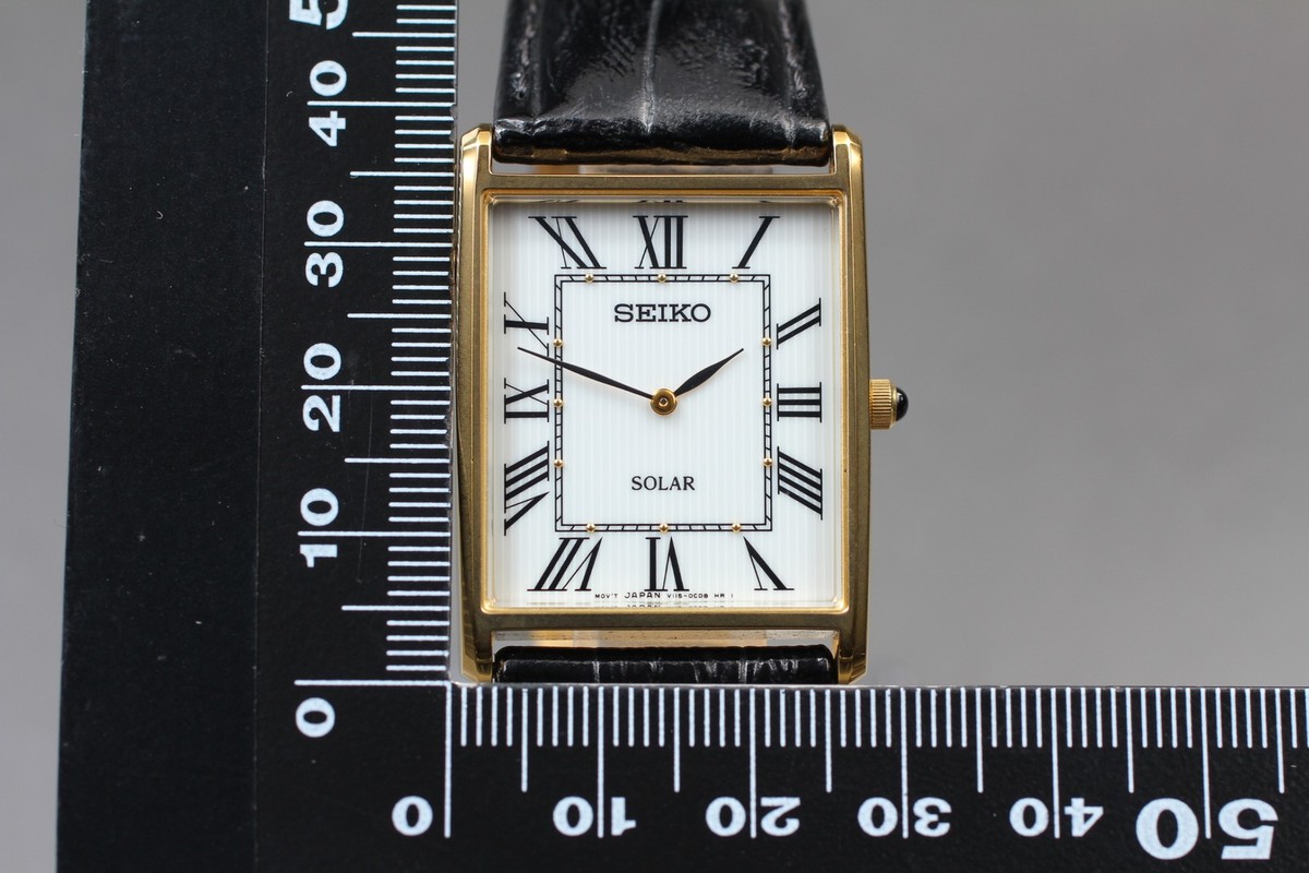 MINT] Seiko V115-0BC0 SUP880 Solar Tank Dress White Dial quartz