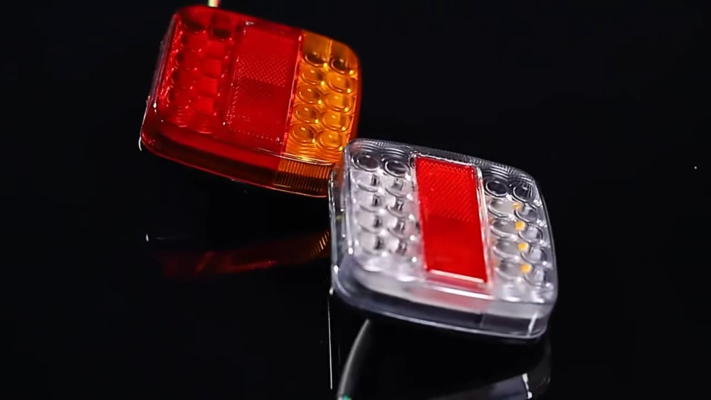 Kit feux arrière LED 12V étanches pour la mise à l'eau de remorque de bateau