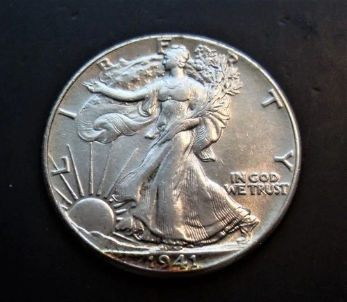 1941-P Walking Liberty Half Dollar 90% Silver  . UNC AU-BU