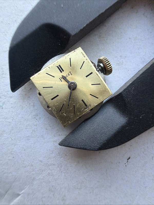 AT58 Piaget Ladies 17j Mechanical Swiss Watch Movement Untested & Sold As Is**