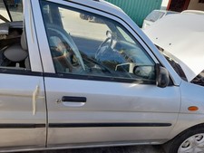 Porte avant et accessoires Mazda DEMIO