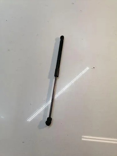 BMW X5 E70 Vordere linke Motorhaubendämpfer 7148346 2.99 Diesel 180kw 25724396