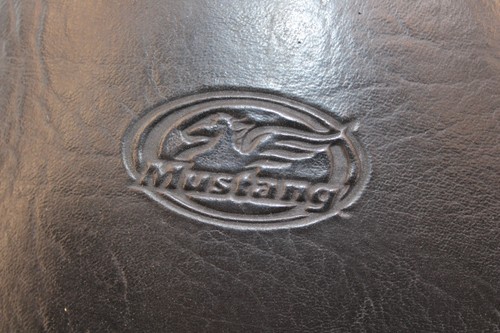 02-08 VN1600 CLASSIC STUDDED MUSTANG FRONT REAR SEAT PAD DRIVER BACK DRIVERS SET - Picture 2 of 24