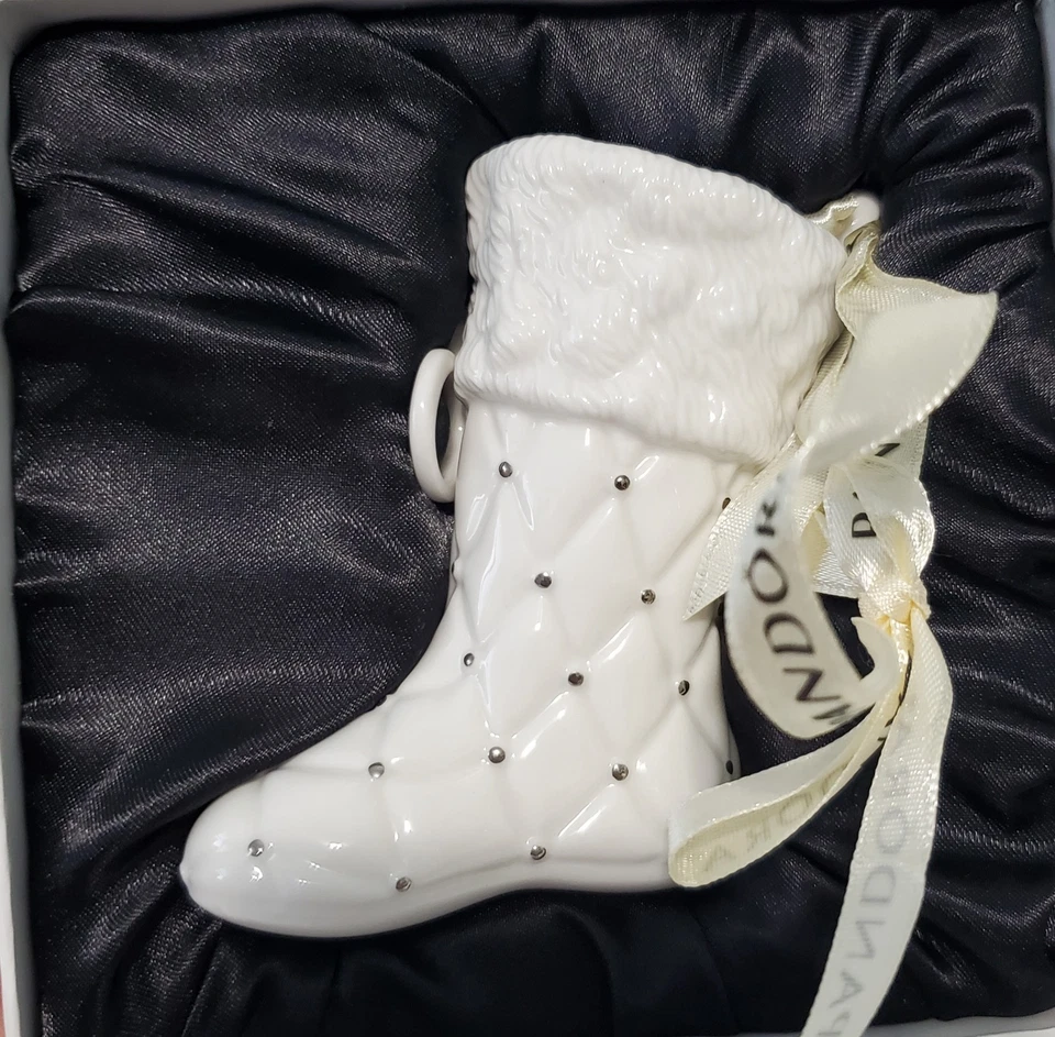 Adorno Pandora 2012 Vidrio Blanco Navidad Medias En Caja Usado en Excelente Condición Coleccionable Foto 4 de 4