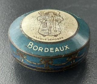 Chocolat CANTENAT à Bordeaux ancienne boîte en tôle lithographiée