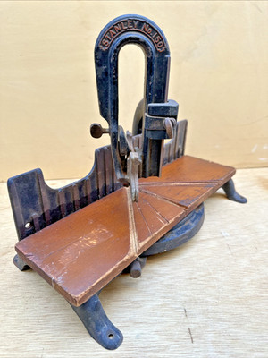 Vintage Stanley 150 Miter Box
