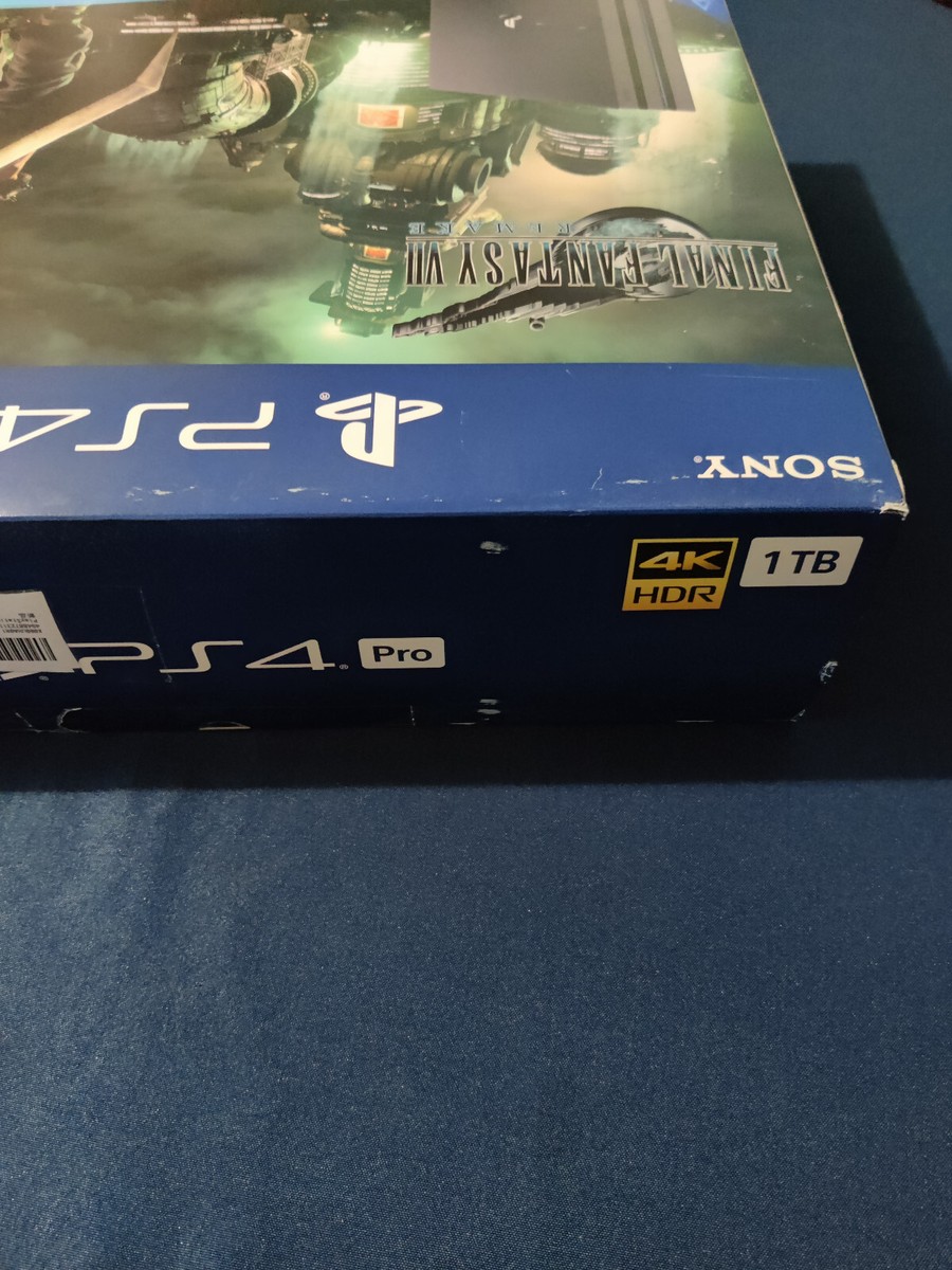 Final Fantasy Vii (7) Remake Pack, PlayStation 4 Pro Console