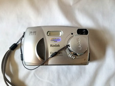 Kodak Easyshare CX4300 3.2 Mega Pixel Digital Camera Silver UNTESTED for Parts