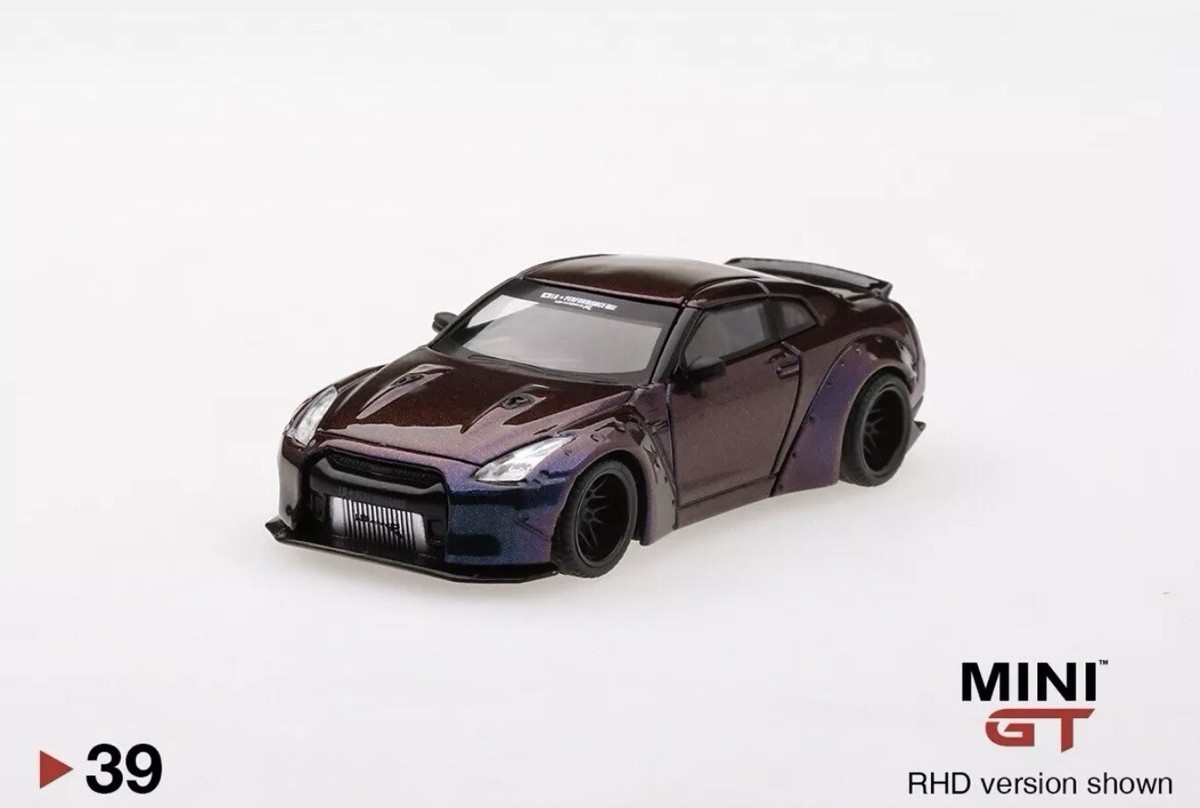 LB★Works Nissan GT-R Magic Purple 1/64 Mini GT 1/64 LB WORKS Nissan GT-R (R35) Magic Purple Japan
