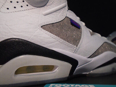 NIKE AIR JORDAN VI 6 RETRO FLIGHT NOSTALGIA WHITE CONCORD BLACK