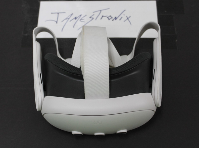 Meta Quest 3 512GB VR Headset Only, Great Condition! (No Controllers)