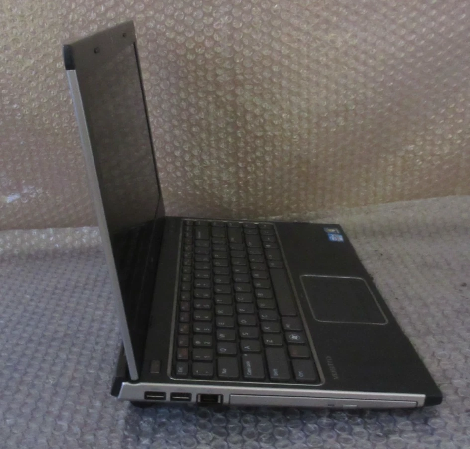 Portátil DELL VOSTRO 3350 13.3" NÚCLEO i5-2 @ 2.4GHz 4GB 320GB SSD WIN 10P. Foto 3 de 4