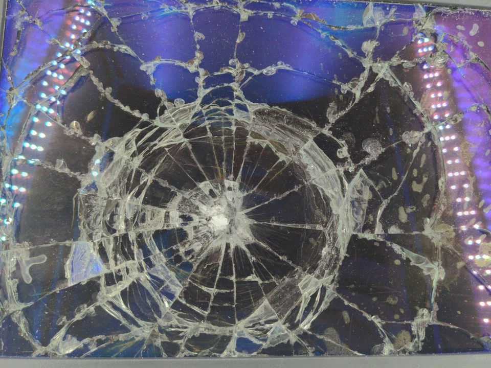 LOWRANCE HOOK 12 TS TRIPLESHOT MULTIFUNCTIONAL FISHFINDER BOAT FISHING DISPLAY - Image 4 of 4