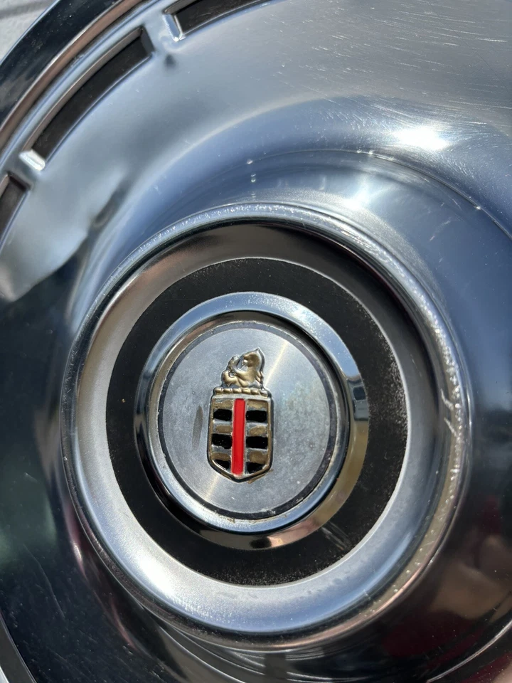 "Juego de 4 tapacubos Dodge Aspen Charger 1976-1977 raros de acero inoxidable originales de 14"" bonitos" Foto 3 de 4