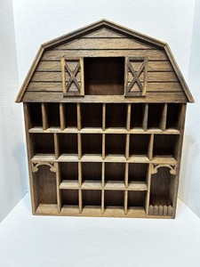 VTG Handcrafted Wood Barn Shaped Shadow Box Display Hanging 20 x 17.25 x 2.25"