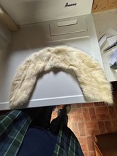 Vintage Off White Real Fur Collar, 26 x 5