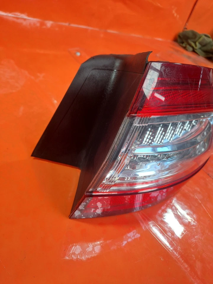 ✅FORD MONDEO MK5 2016 LANTERNA TRASEIRA DIREITA EXTERNA DS73-13404-FH garantia A292 - Imagem 2 de 4