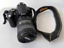 Nikon D5000 Digital SLR Camera - with Nikkor 18-200 mm Lens