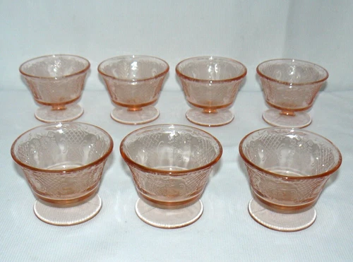 Peachy Pink Set Of 7 Normandie Sherbet Dishes Ice Cream Scoop Bowls 2 3/4" High